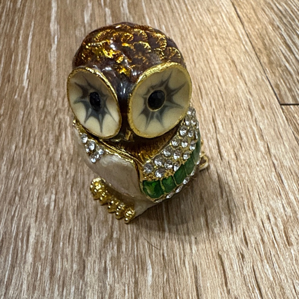 Gold and Green Owl trinket dish Figurine with swarovski crystals - Picture 3 of 4